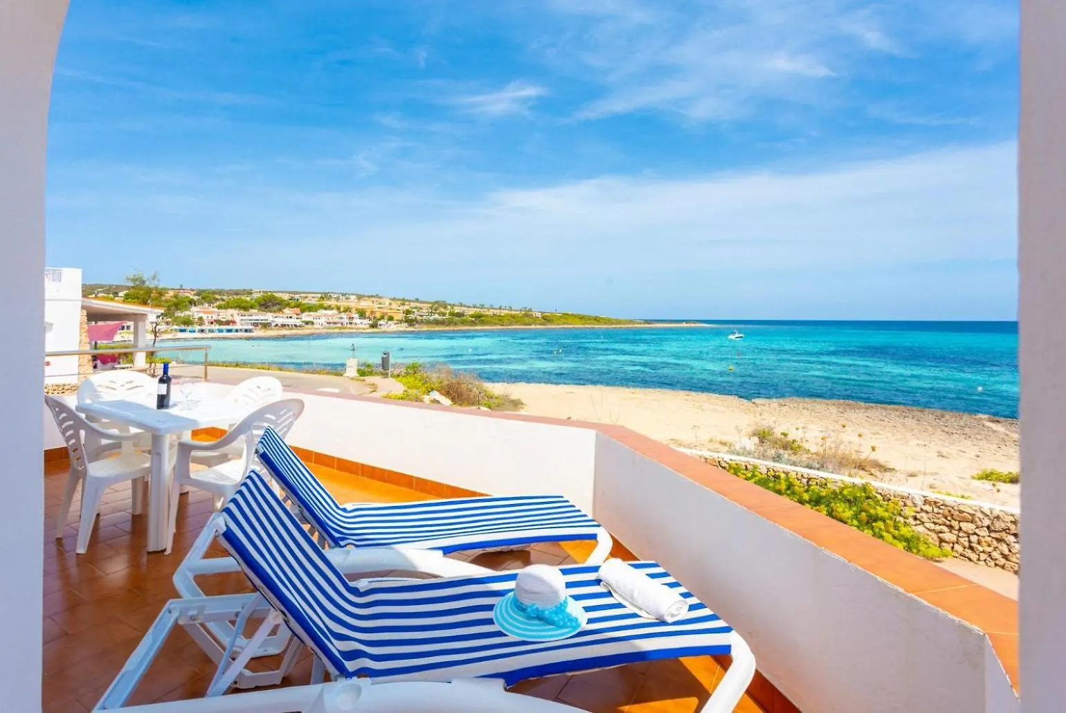 Voramar Waterfront Villa Sant Lluis Spain